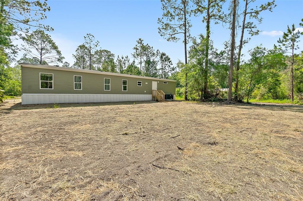 Active With Contract: $279,900 (4 beds, 2 baths, 1800 Square Feet)
