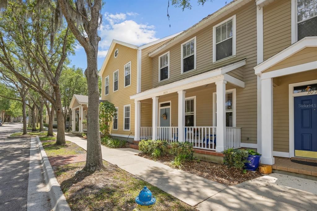 Recently Sold: $330,755 (2 beds, 2 baths, 1401 Square Feet)