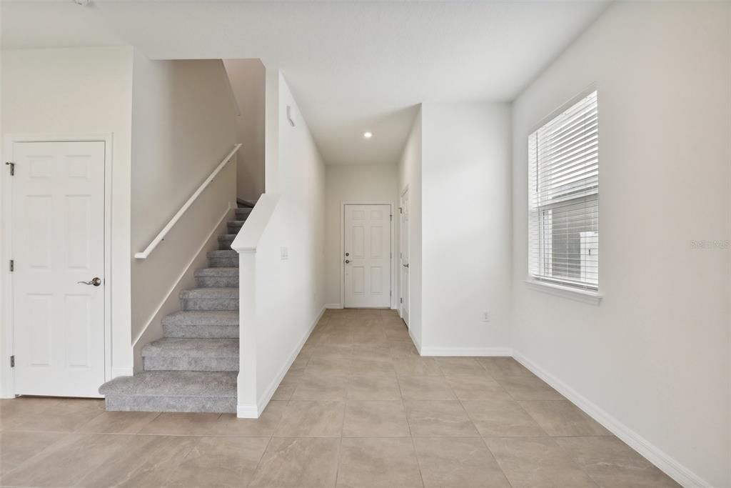 Active With Contract: $2,400 (4 beds, 2 baths, 1896 Square Feet)