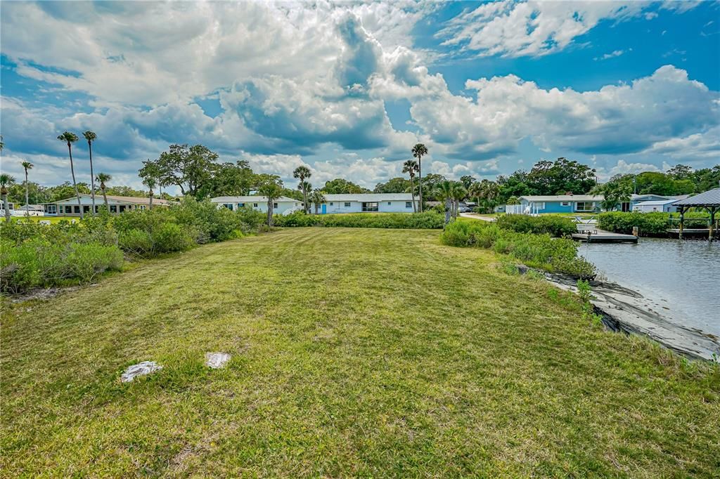 Active With Contract: $950,000 (3 beds, 2 baths, 1642 Square Feet)