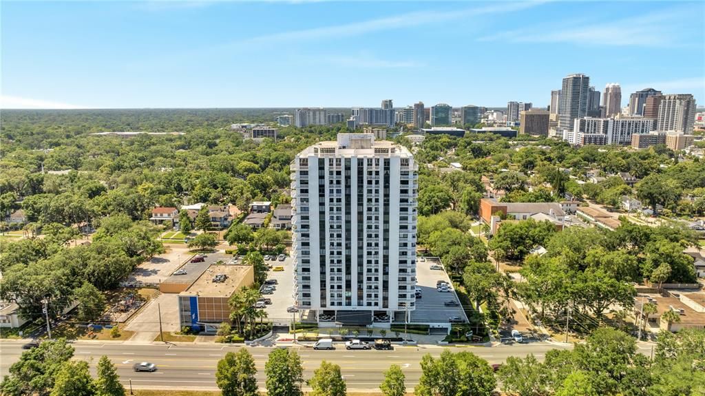 For Sale: $399,500 (2 beds, 2 baths, 1189 Square Feet)