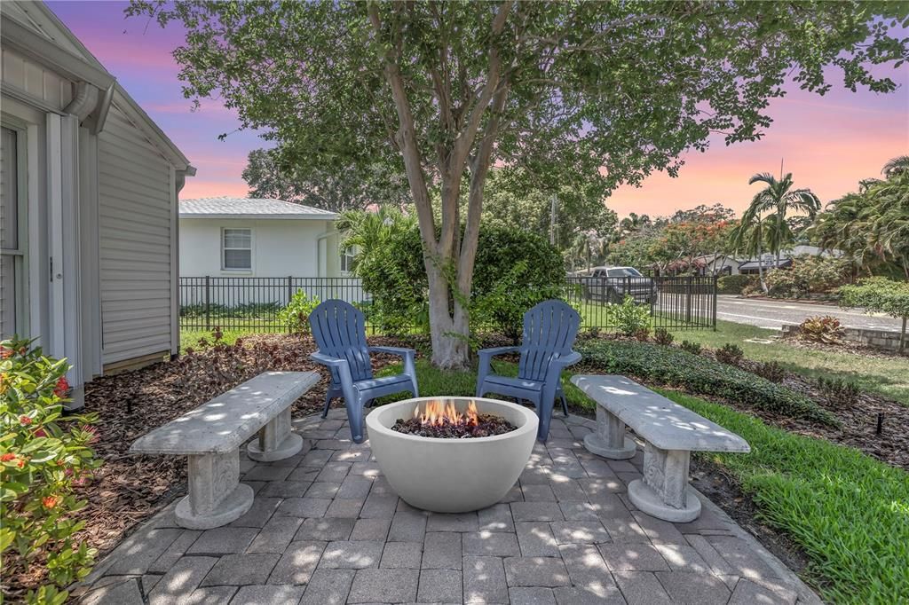 Virtually staged fire bowl... enjoy a fire while looking out over Coffee Pot Bayou