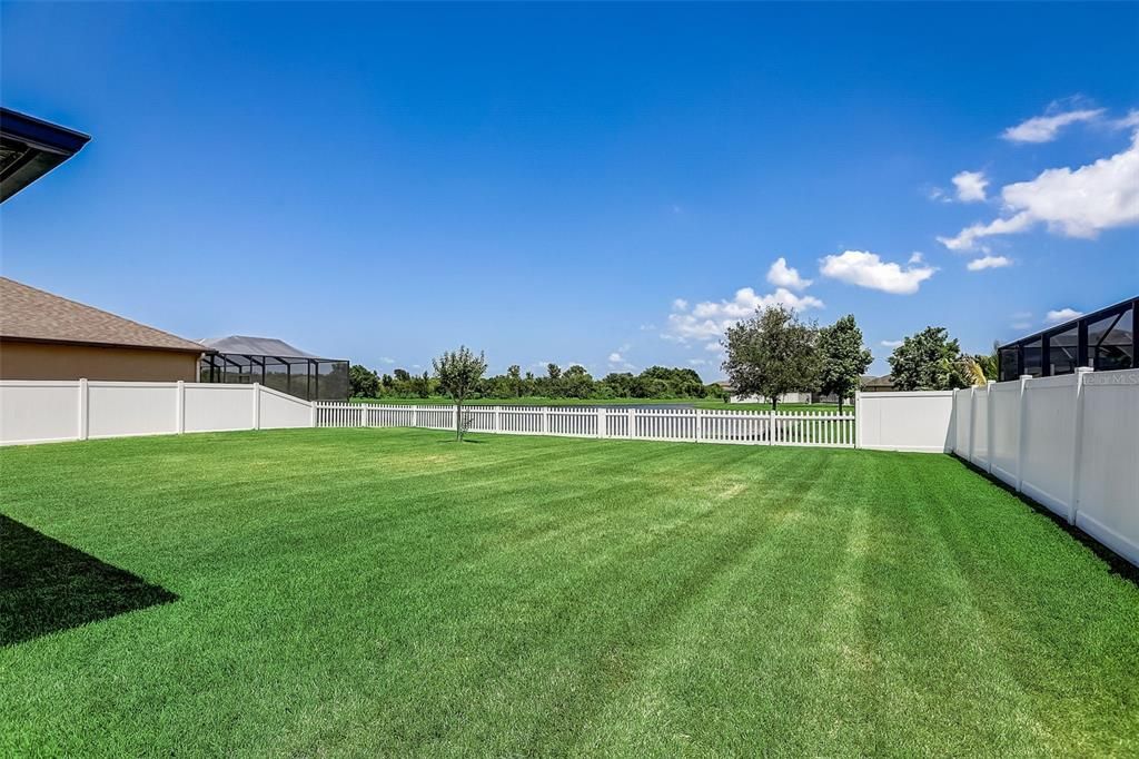 Active With Contract: $489,000 (4 beds, 2 baths, 2239 Square Feet)