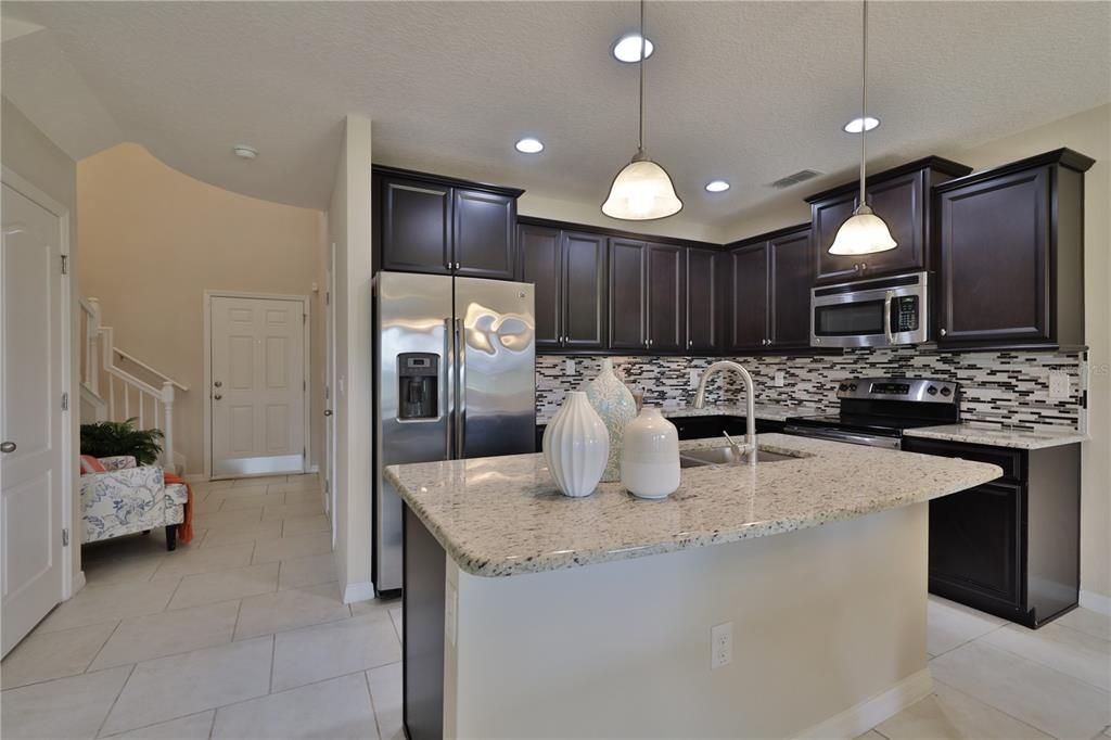 For Sale: $279,990 (3 beds, 2 baths, 1468 Square Feet)