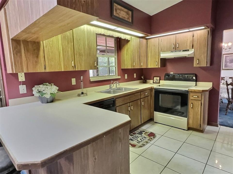 For Sale: $339,000 (4 beds, 2 baths, 2188 Square Feet)