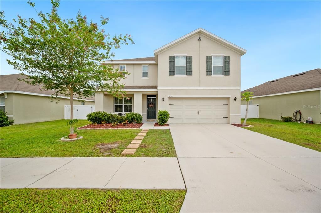 For Sale: $439,900 (4 beds, 2 baths, 2505 Square Feet)