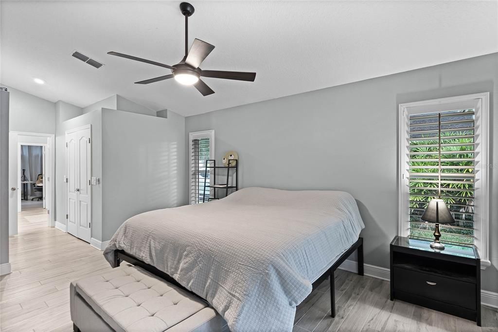 Active With Contract: $550,000 (4 beds, 2 baths, 2154 Square Feet)