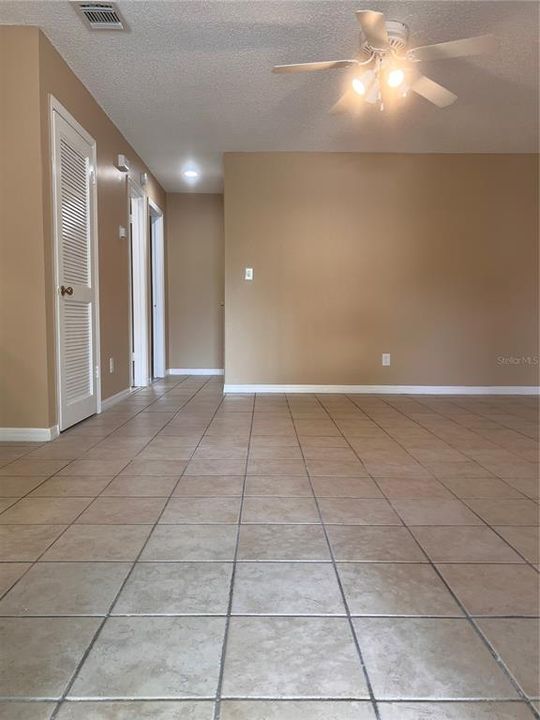 For Rent: $1,595 (2 beds, 2 baths, 956 Square Feet)