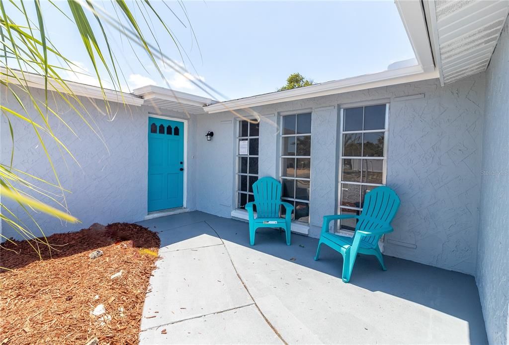 For Sale: $265,000 (3 beds, 2 baths, 1328 Square Feet)
