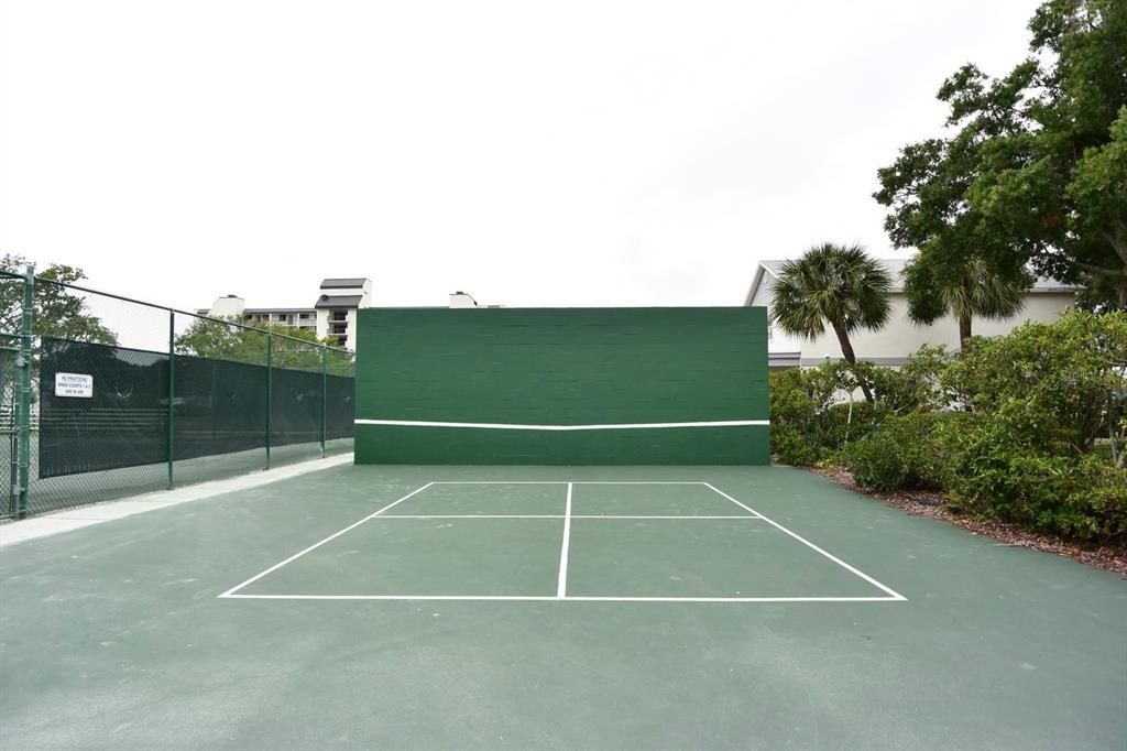 Handball Courts