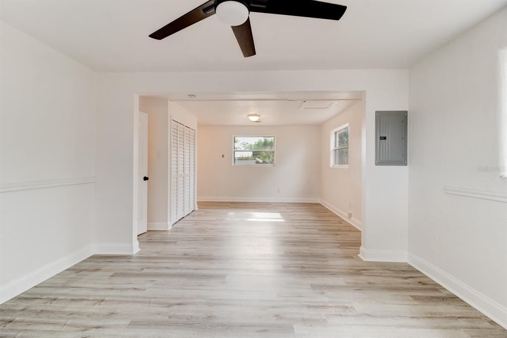 For Sale: $319,000 (3 beds, 2 baths, 2125 Square Feet)