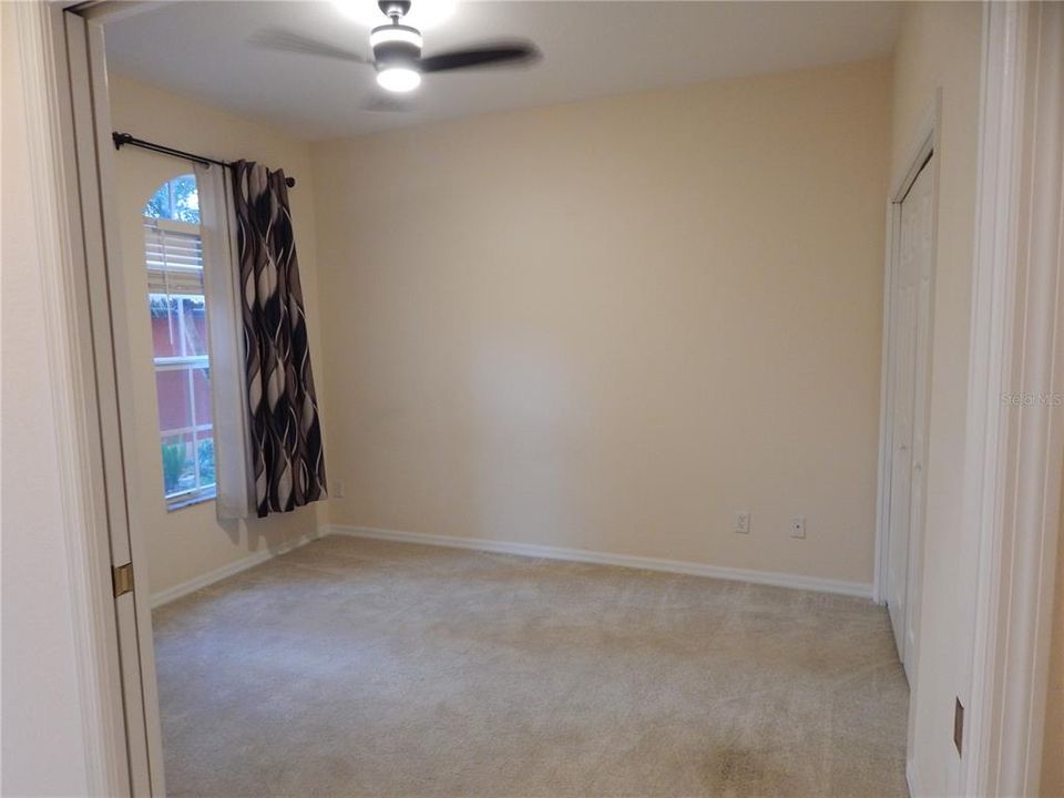 For Rent: $2,300 (3 beds, 2 baths, 1596 Square Feet)