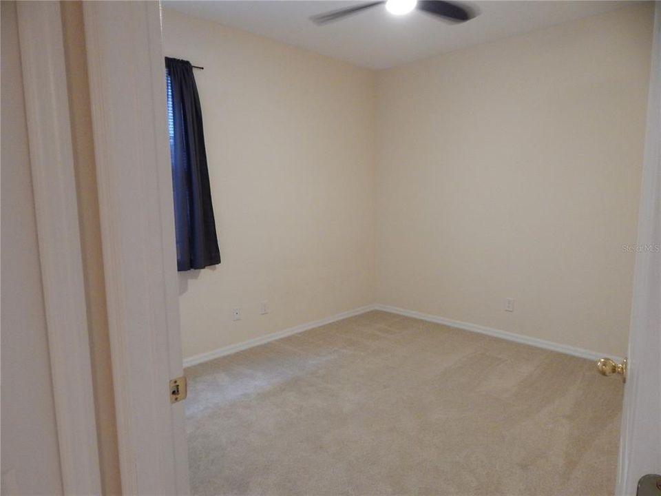 For Rent: $2,100 (3 beds, 2 baths, 1596 Square Feet)