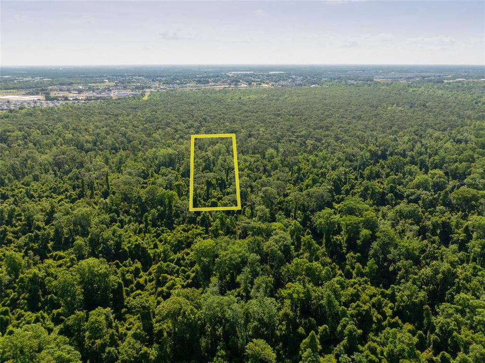 На продажу: $24,000 (1.27 acres)