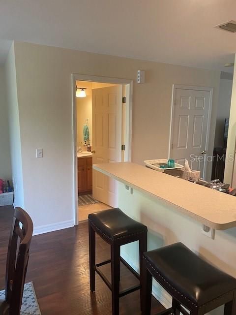 For Sale: $234,900 (2 beds, 1 baths, 1102 Square Feet)
