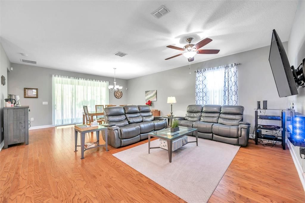 Active With Contract: $400,000 (4 beds, 3 baths, 2027 Square Feet)