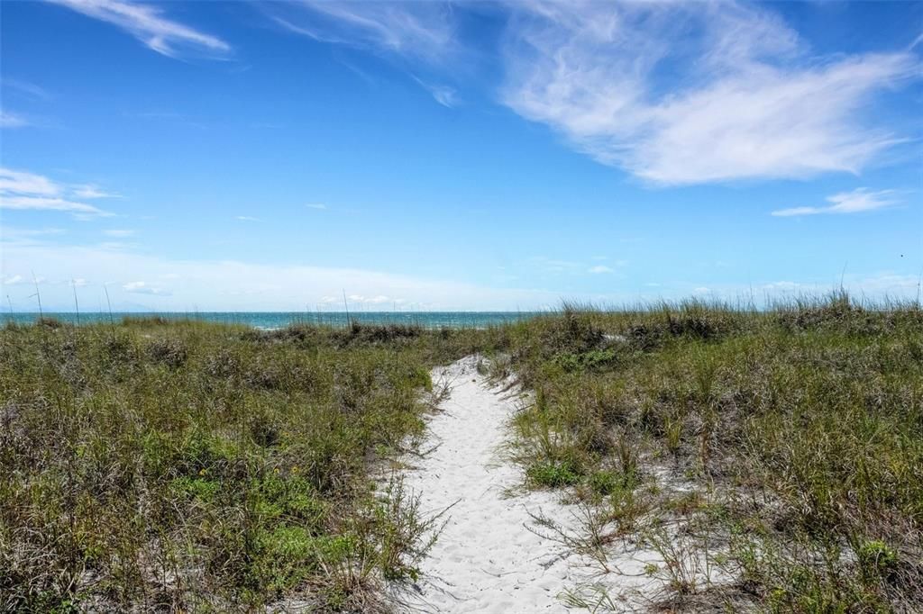 Private beach entrance next to Don Ce-Sar