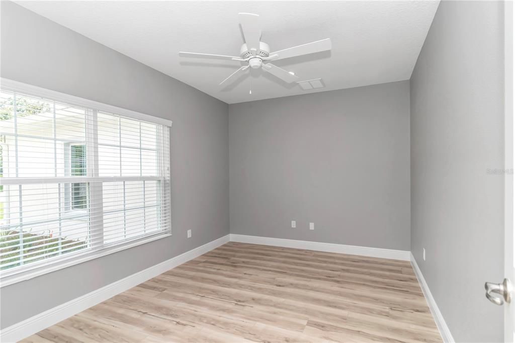 Active With Contract: $449,900 (3 beds, 2 baths, 2111 Square Feet)