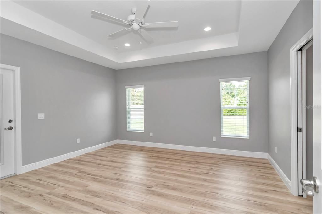 Active With Contract: $449,900 (3 beds, 2 baths, 2111 Square Feet)