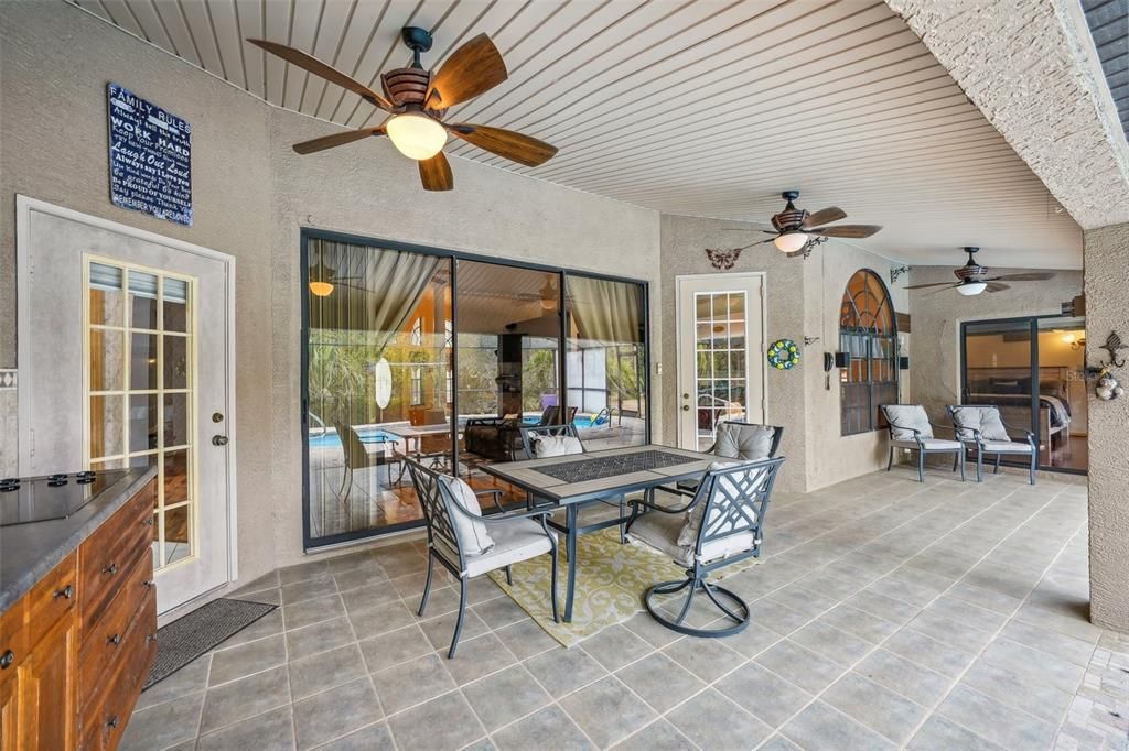 Active With Contract: $499,990 (3 beds, 2 baths, 2457 Square Feet)