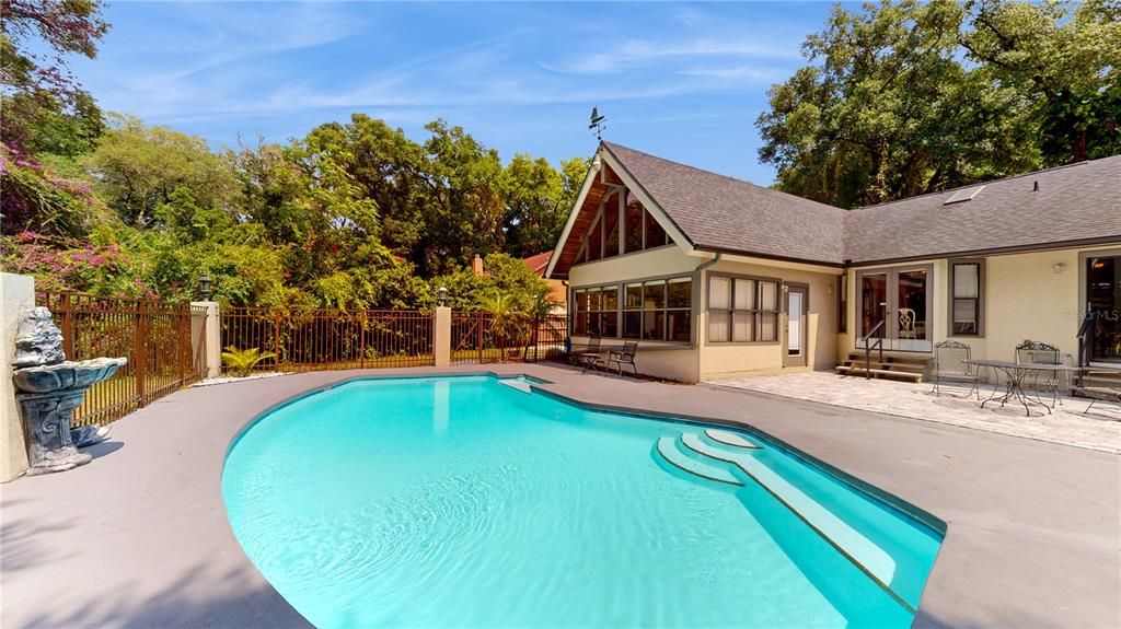 Gorgeous pool ready for your family.