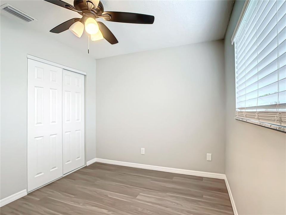 Active With Contract: $325,000 (3 beds, 2 baths, 1166 Square Feet)