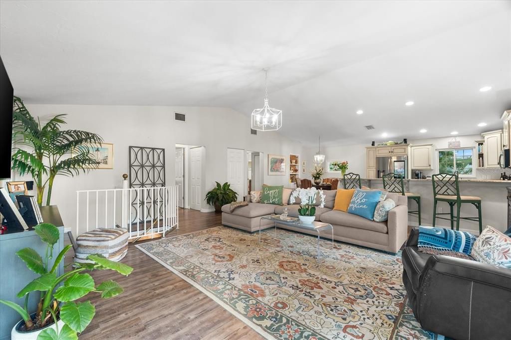 Recently Sold: $875,000 (3 beds, 2 baths, 2185 Square Feet)