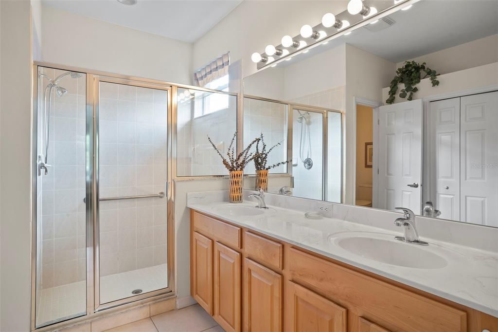 En-Suite bathroom - dual sinks and shower