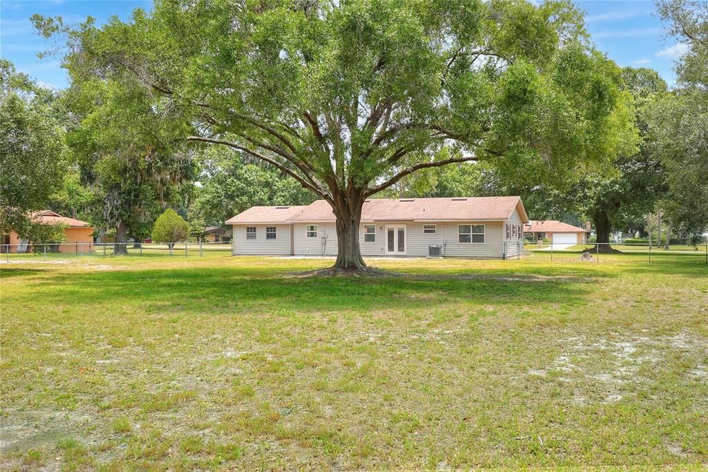 Active With Contract: $379,000 (3 beds, 2 baths, 1512 Square Feet)