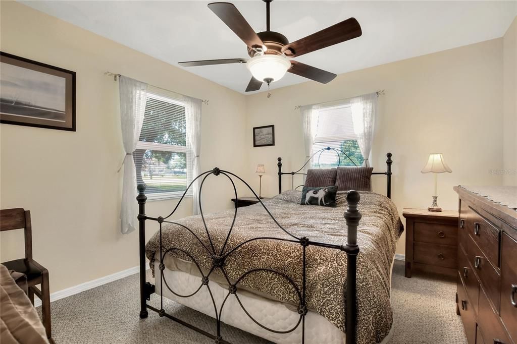 Active With Contract: $379,000 (3 beds, 2 baths, 1512 Square Feet)