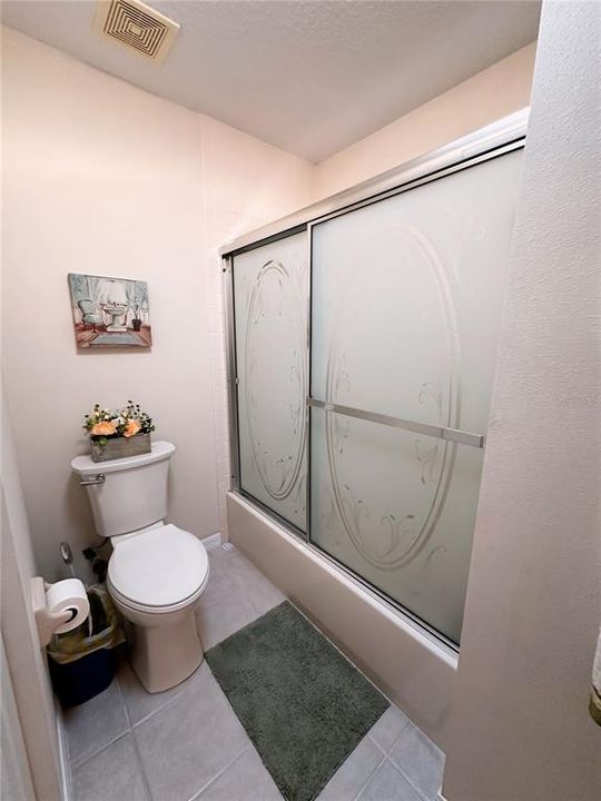 待售: $290,000 (2 贝兹, 2 浴室, 1721 平方英尺)