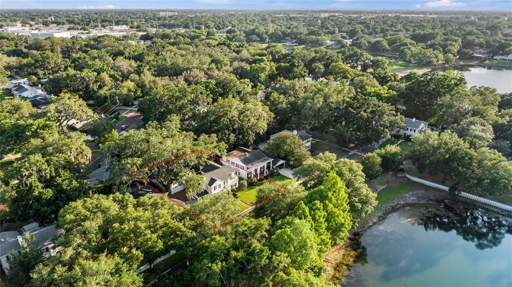 Active With Contract: $1,350,000 (5 beds, 3 baths, 3340 Square Feet)