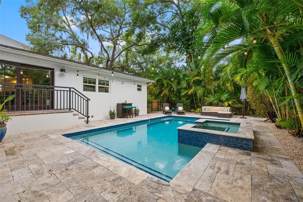 Recently Sold: $1,350,000 (4 beds, 3 baths, 2174 Square Feet)