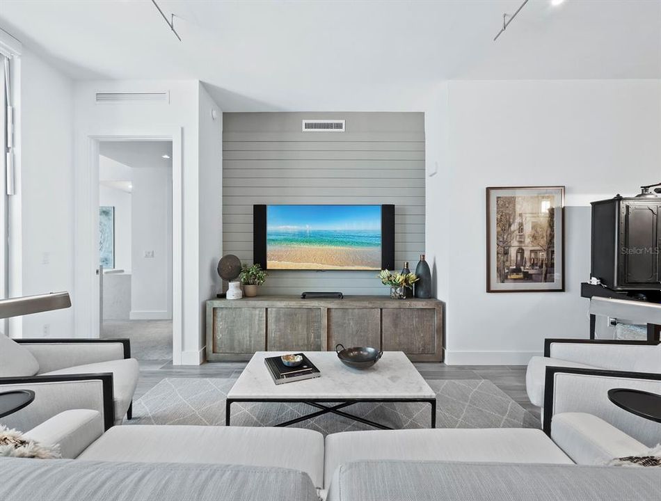 Active With Contract: $1,895,000 (2 beds, 2 baths, 1746 Square Feet)