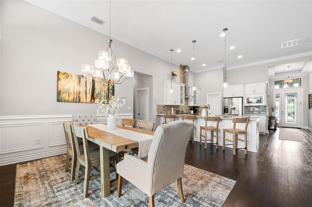 Active With Contract: $610,000 (3 beds, 2 baths, 2214 Square Feet)