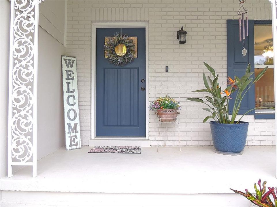 Covered Front Porch