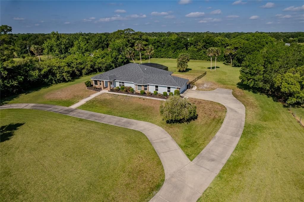 For Sale: $1,075,000 (4 beds, 3 baths, 3148 Square Feet)