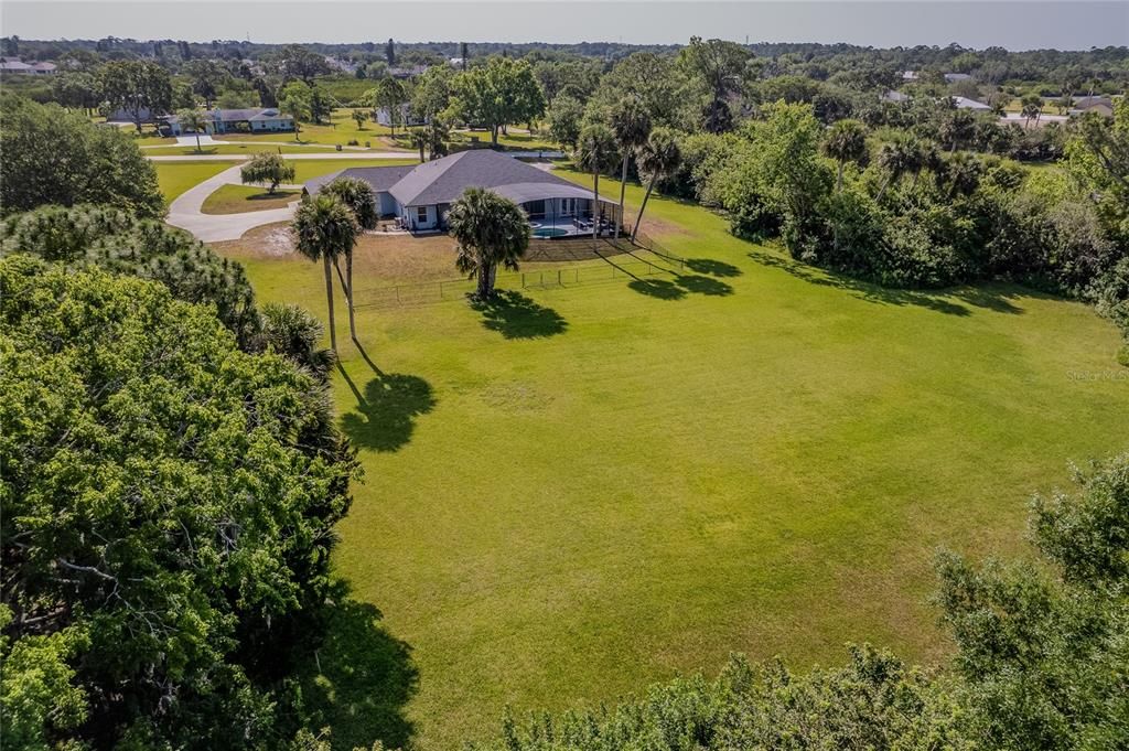 For Sale: $1,075,000 (4 beds, 3 baths, 3148 Square Feet)