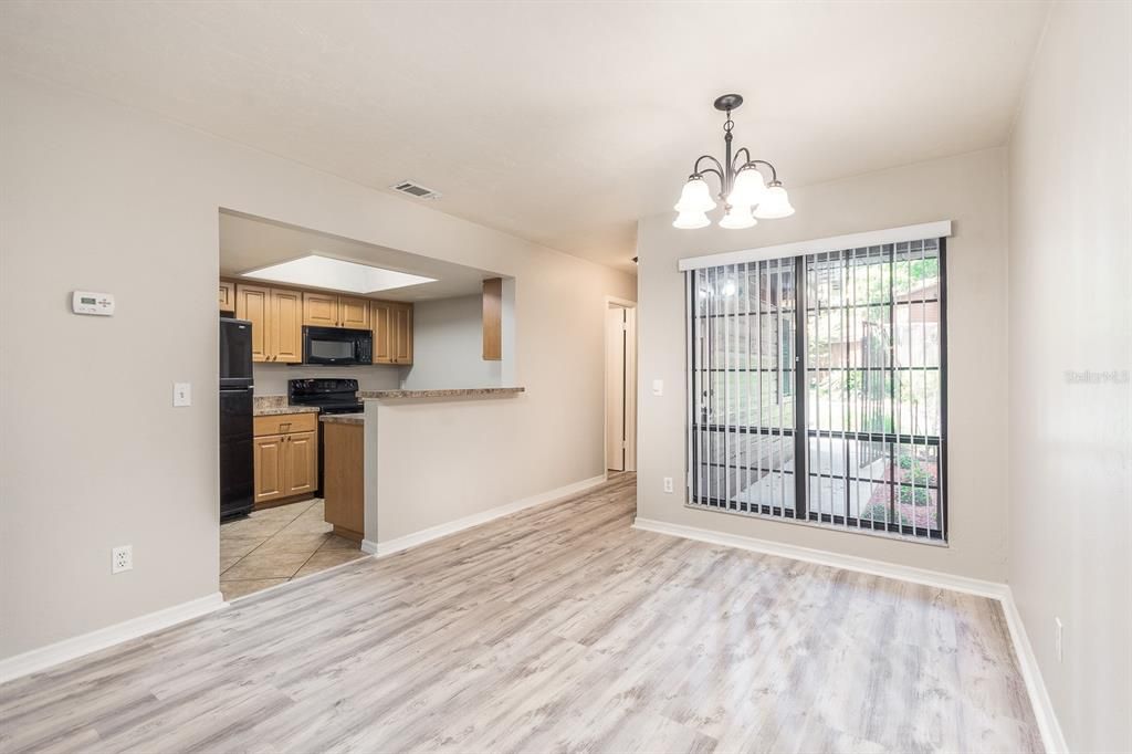 Recently Rented: $1,500 (2 beds, 2 baths, 1106 Square Feet)
