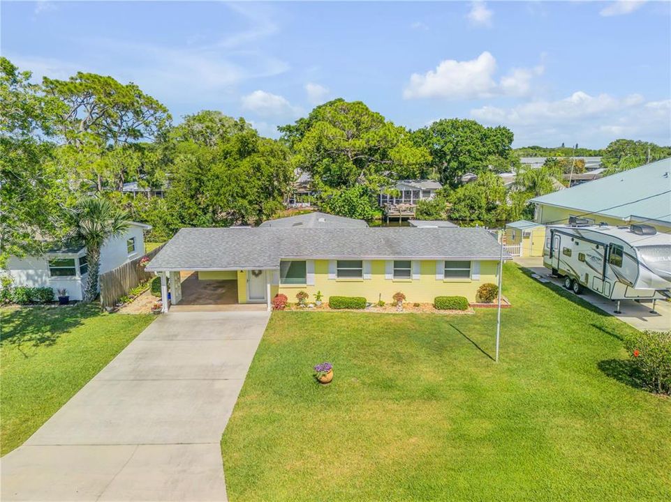 Recently Sold: $669,000 (3 beds, 2 baths, 1394 Square Feet)