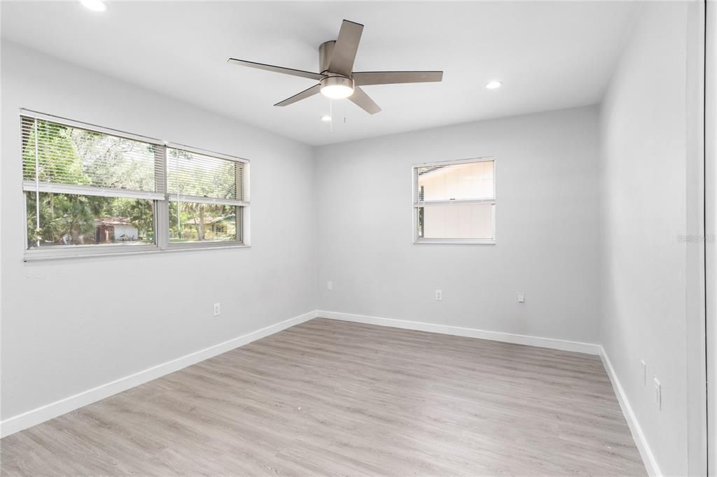 Recently Sold: $249,000 (2 beds, 2 baths, 1160 Square Feet)