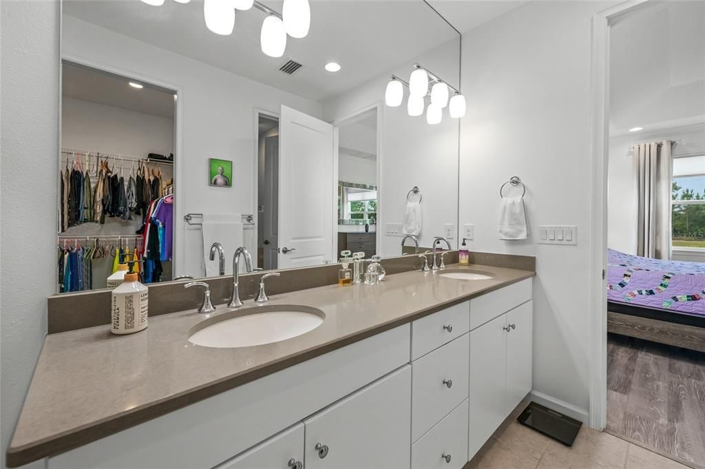 For Sale: $639,900 (2 beds, 2 baths, 1677 Square Feet)