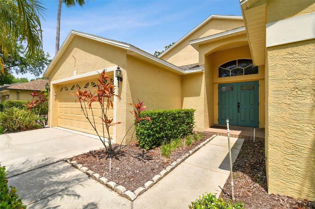Active With Contract: $2,850 (3 beds, 2 baths, 1880 Square Feet)