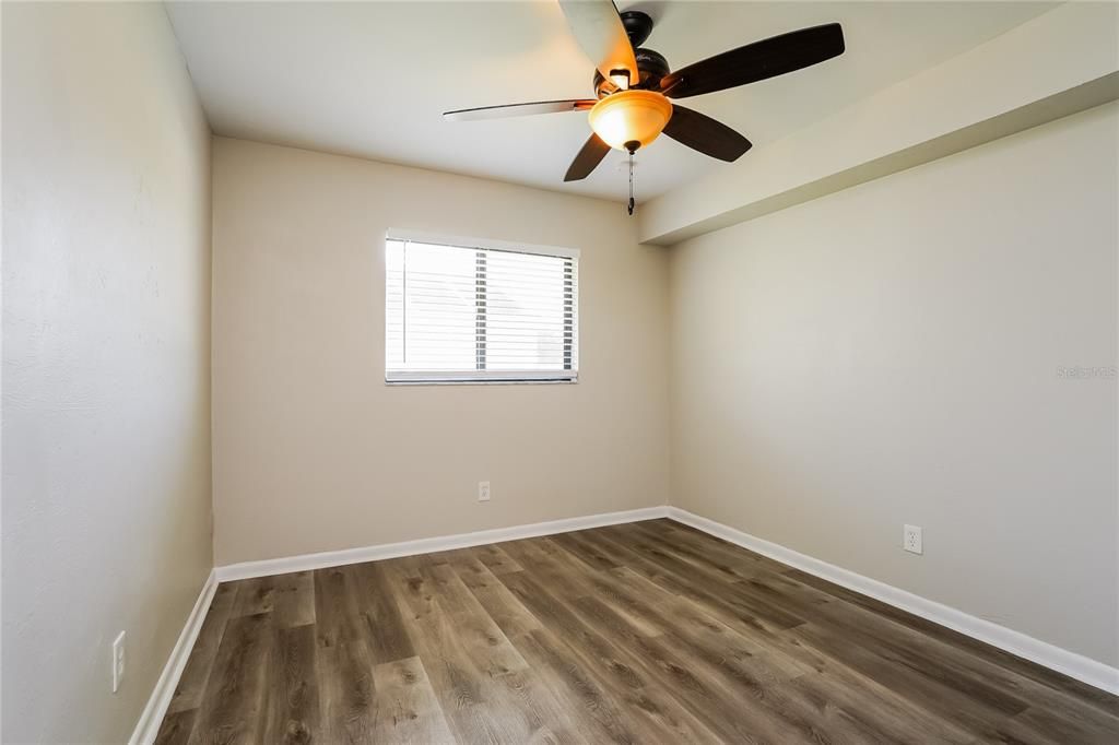 For Rent: $2,105 (3 beds, 2 baths, 1349 Square Feet)