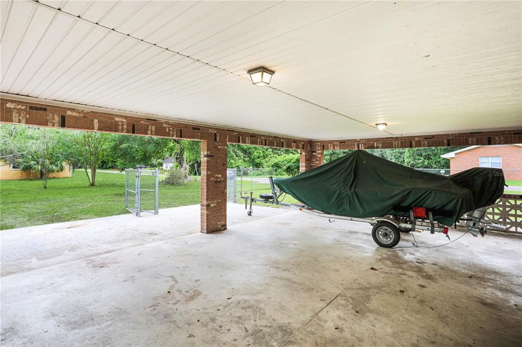 For Sale: $259,000 (3 beds, 2 baths, 1740 Square Feet)