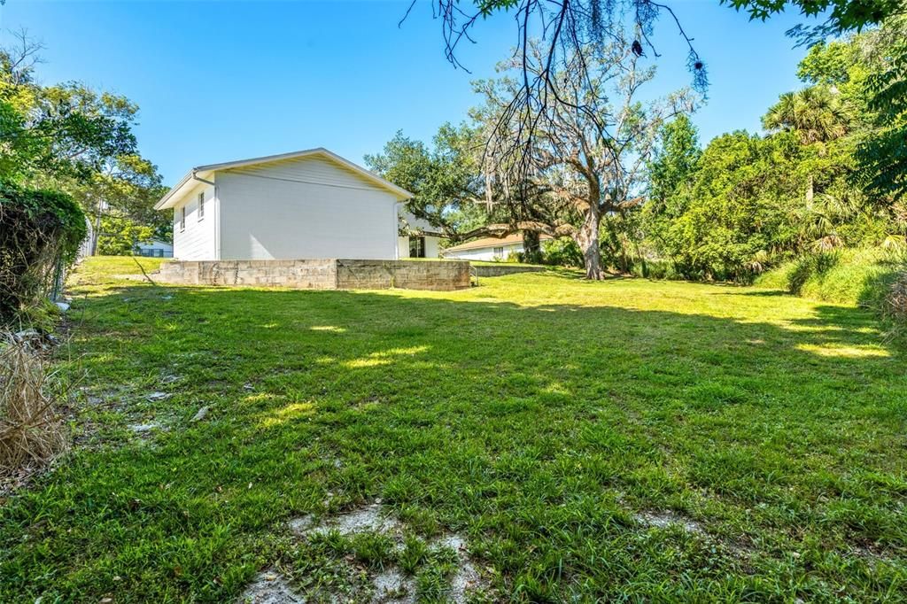 Active With Contract: $445,000 (4 beds, 2 baths, 2400 Square Feet)