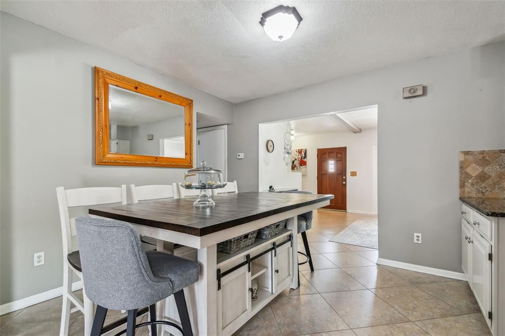 Active With Contract: $565,000 (4 beds, 3 baths, 2565 Square Feet)