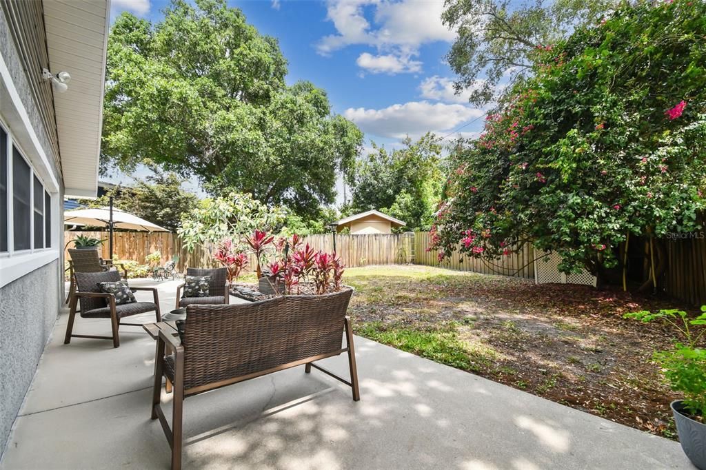 Active With Contract: $565,000 (4 beds, 3 baths, 2565 Square Feet)