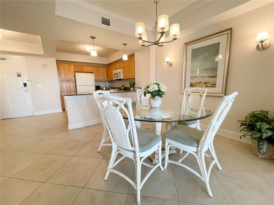 For Sale: $639,000 (3 beds, 3 baths, 1676 Square Feet)