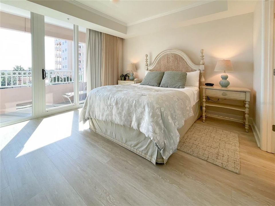 For Sale: $639,000 (3 beds, 3 baths, 1676 Square Feet)